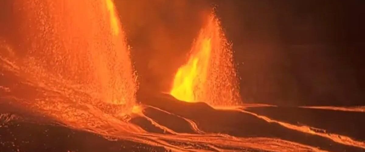 el-kilauea-de-hawai-vuelve-a-erupcionar-con-fuentes-record
