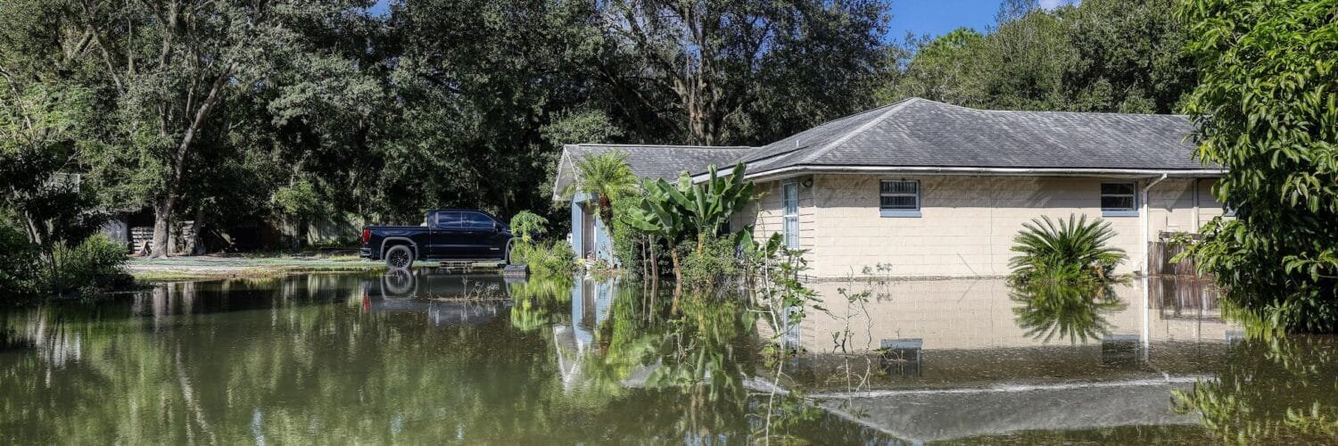 tormenta-con-lluvias-de-nivel-huracan-provoca-graves-inundaciones-en-florida