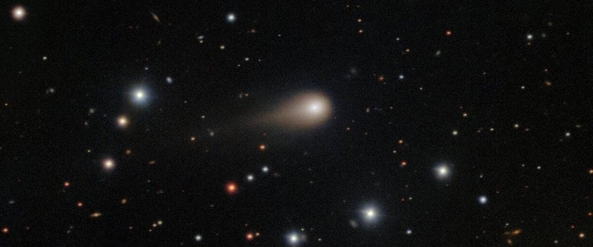 avi-loeb-y-3i/atlas:-la-hipotesis-de-nave-alienigena-bajo-la-lupa