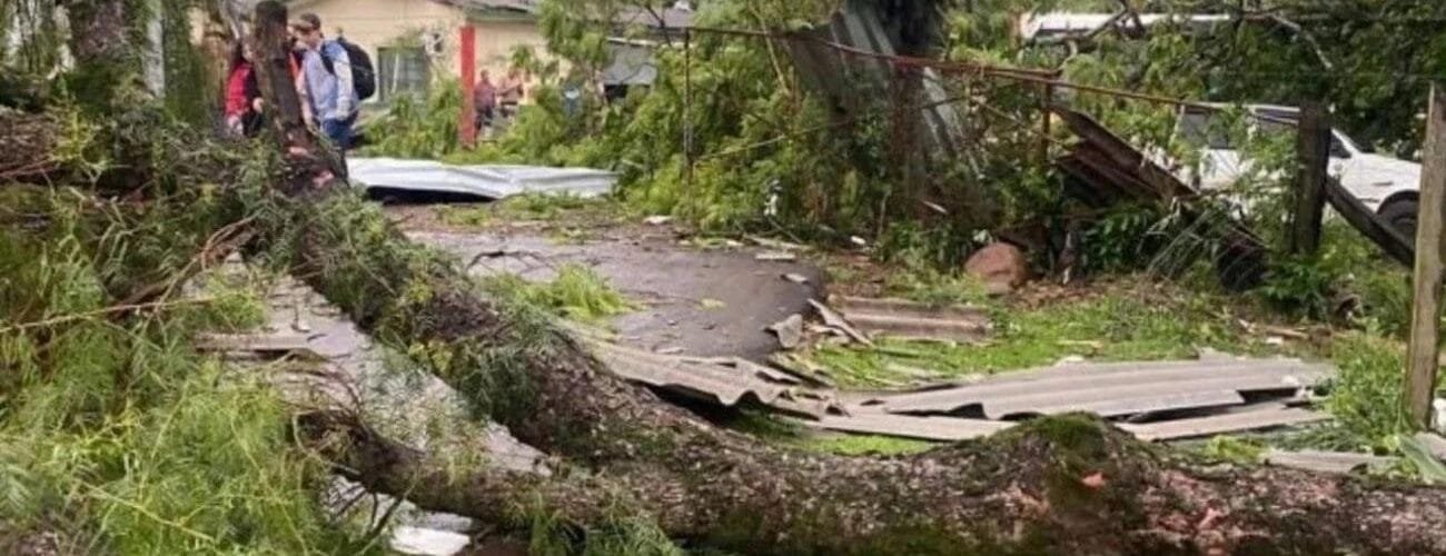 temporal-en-misiones-deja-graves-destrozos:-alerta-y-balance-de-danos